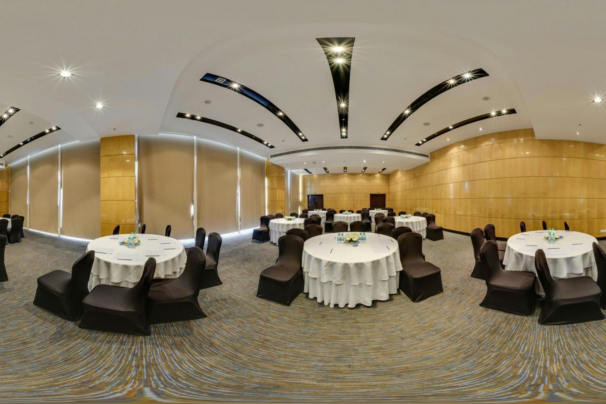 Fairfield By Marriott Lucknow Hotel Exterior photo