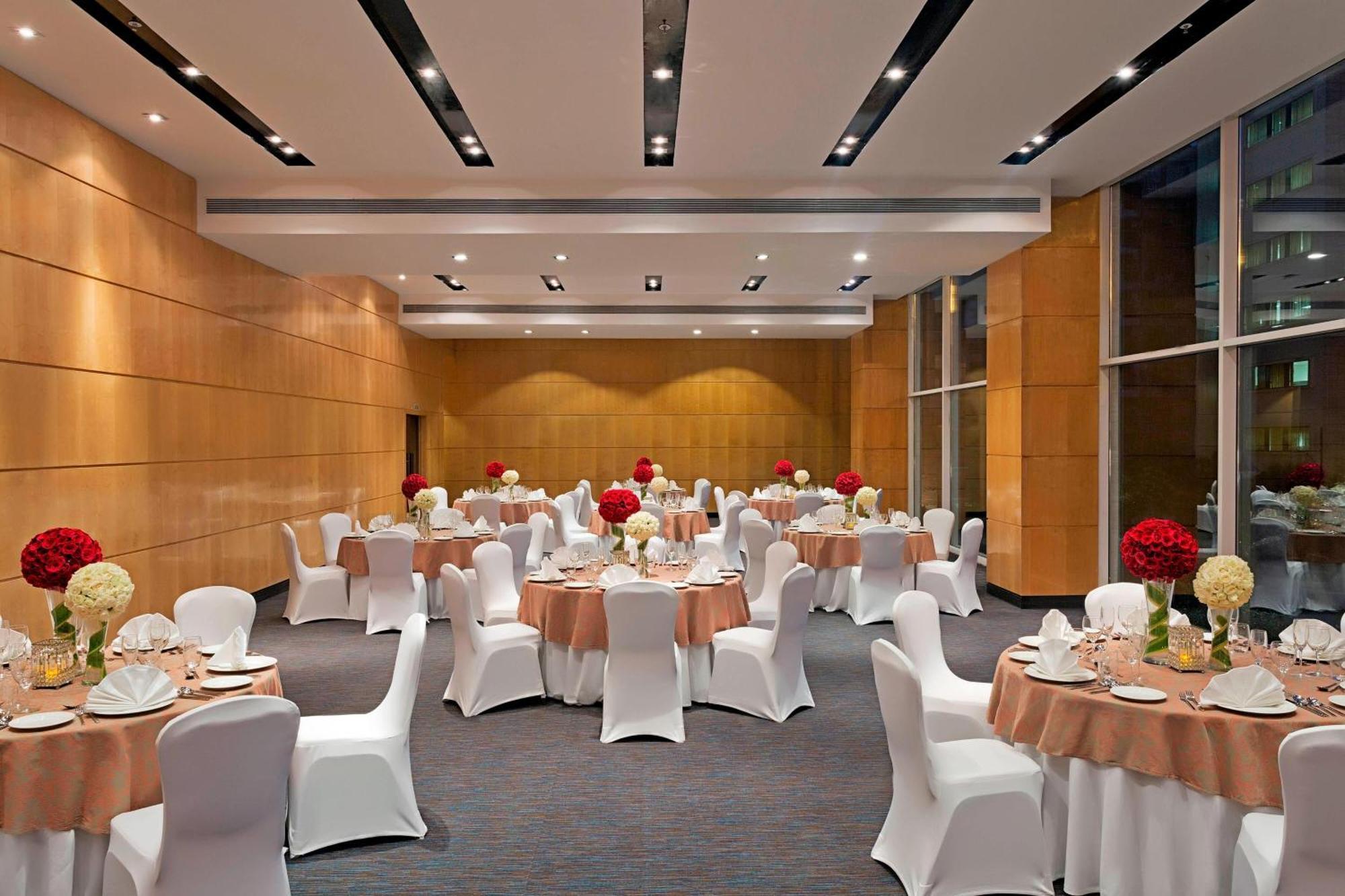 Fairfield By Marriott Lucknow Hotel Exterior photo